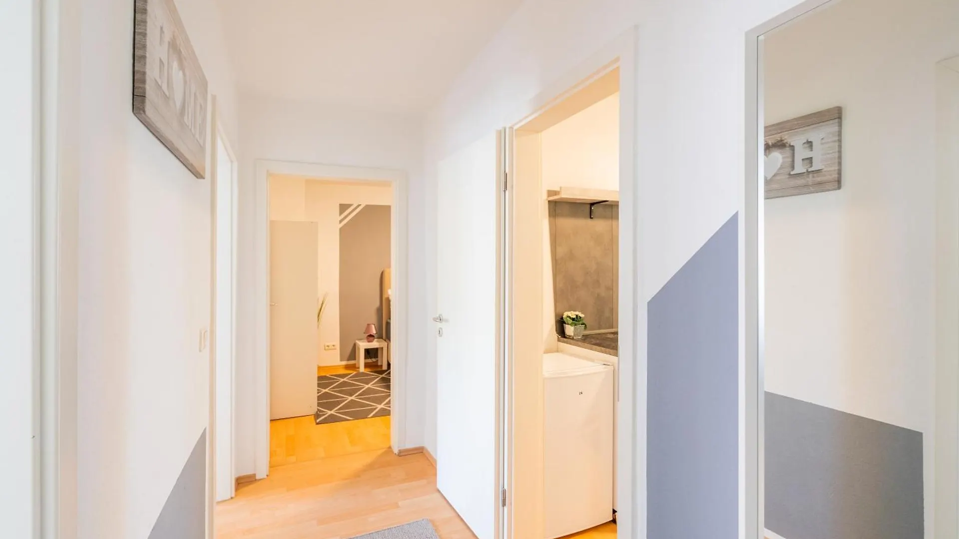 Tolle Lage Charmante Wohnung Lipsia Appartamento